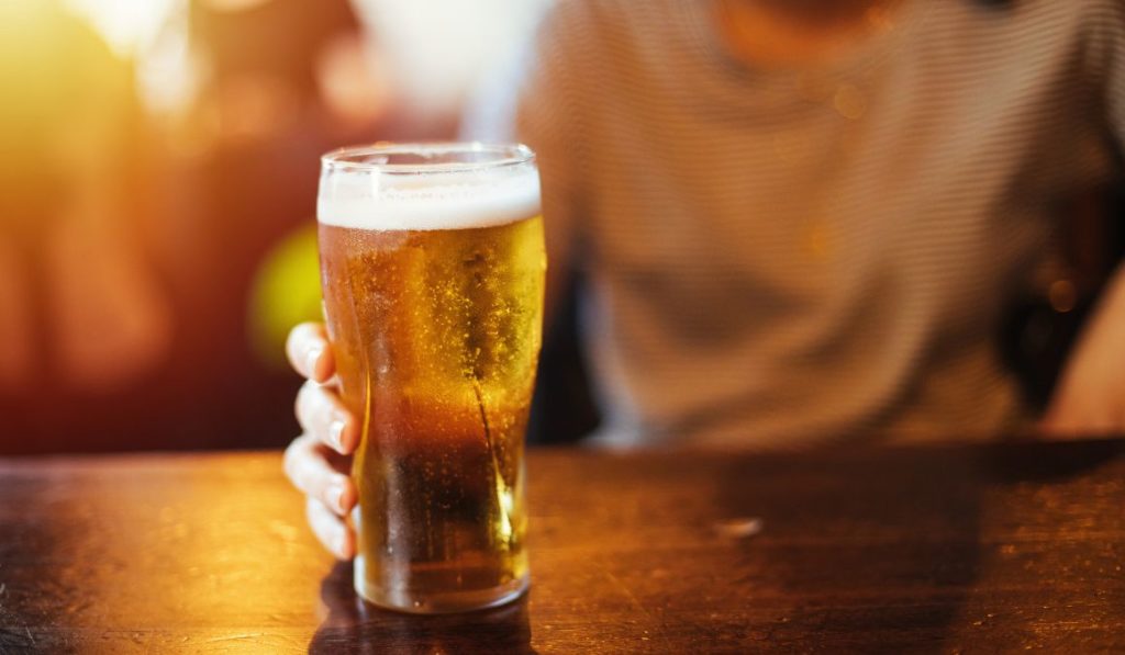 does-beer-hydrate-you-your-guide-to-the-benefits-of-beer